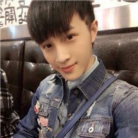 司民翰黛
