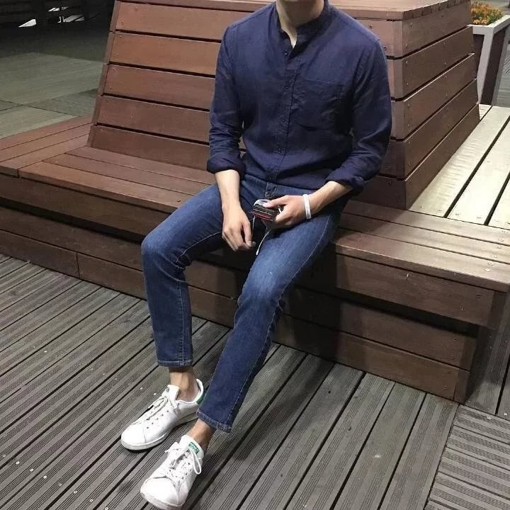 何蓉烁岩