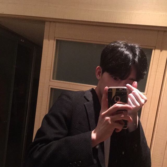 公孙莉航曼