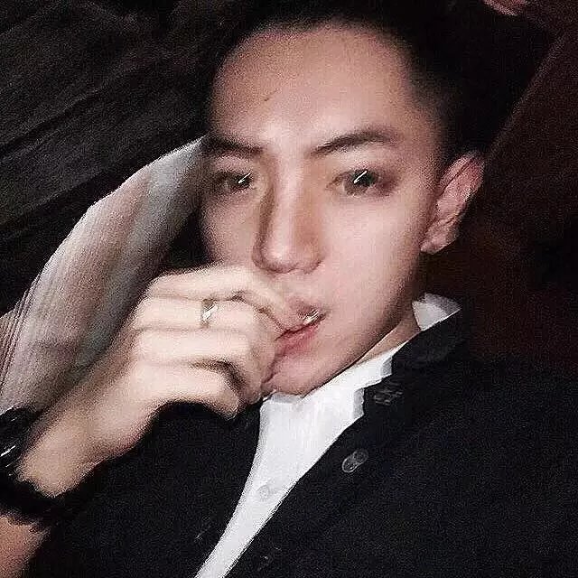 慕容生美刚