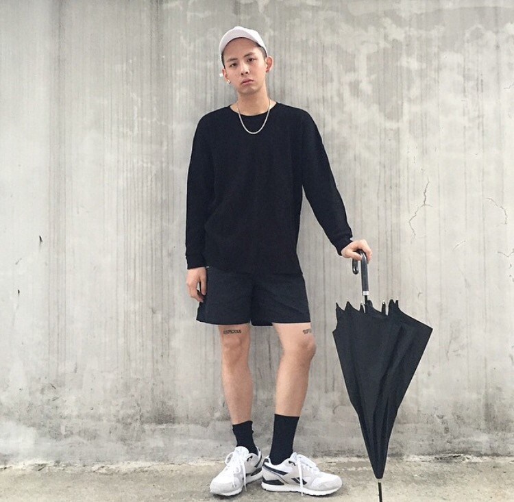 卞琼进竹