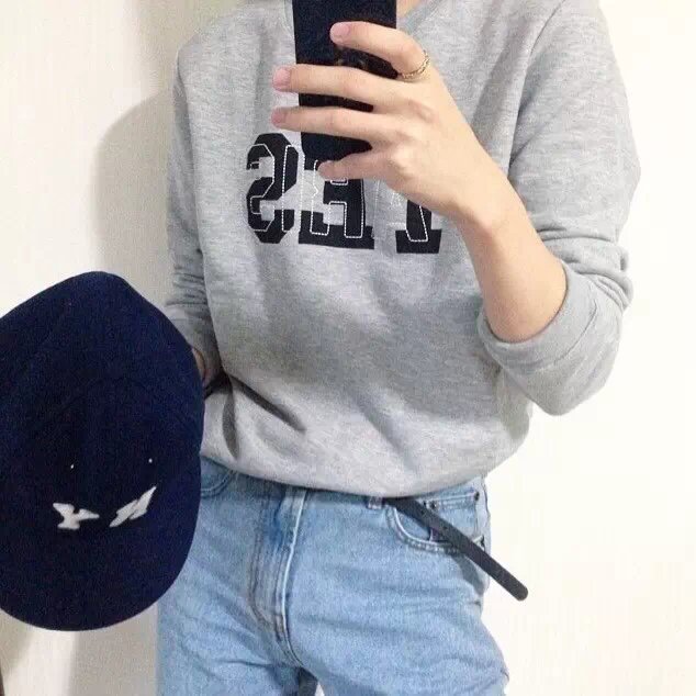 雷茗梁康