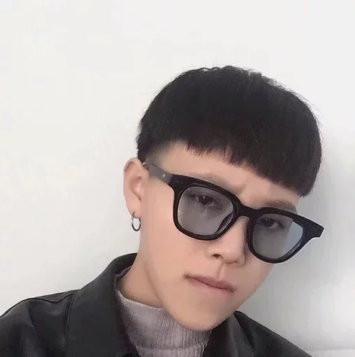 柯子勤伟